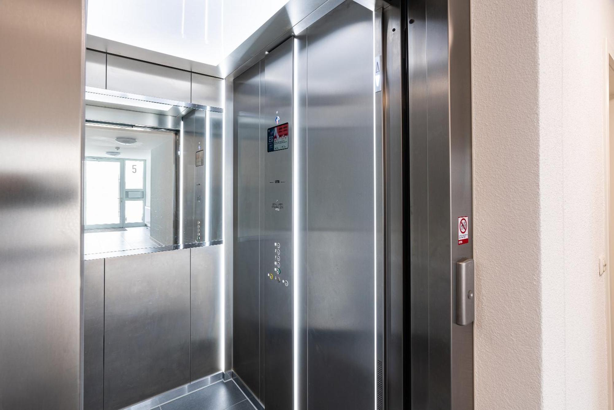 Terrassenwohnung "Haffgefluester" - Haffresidenz Garz  Exterior foto