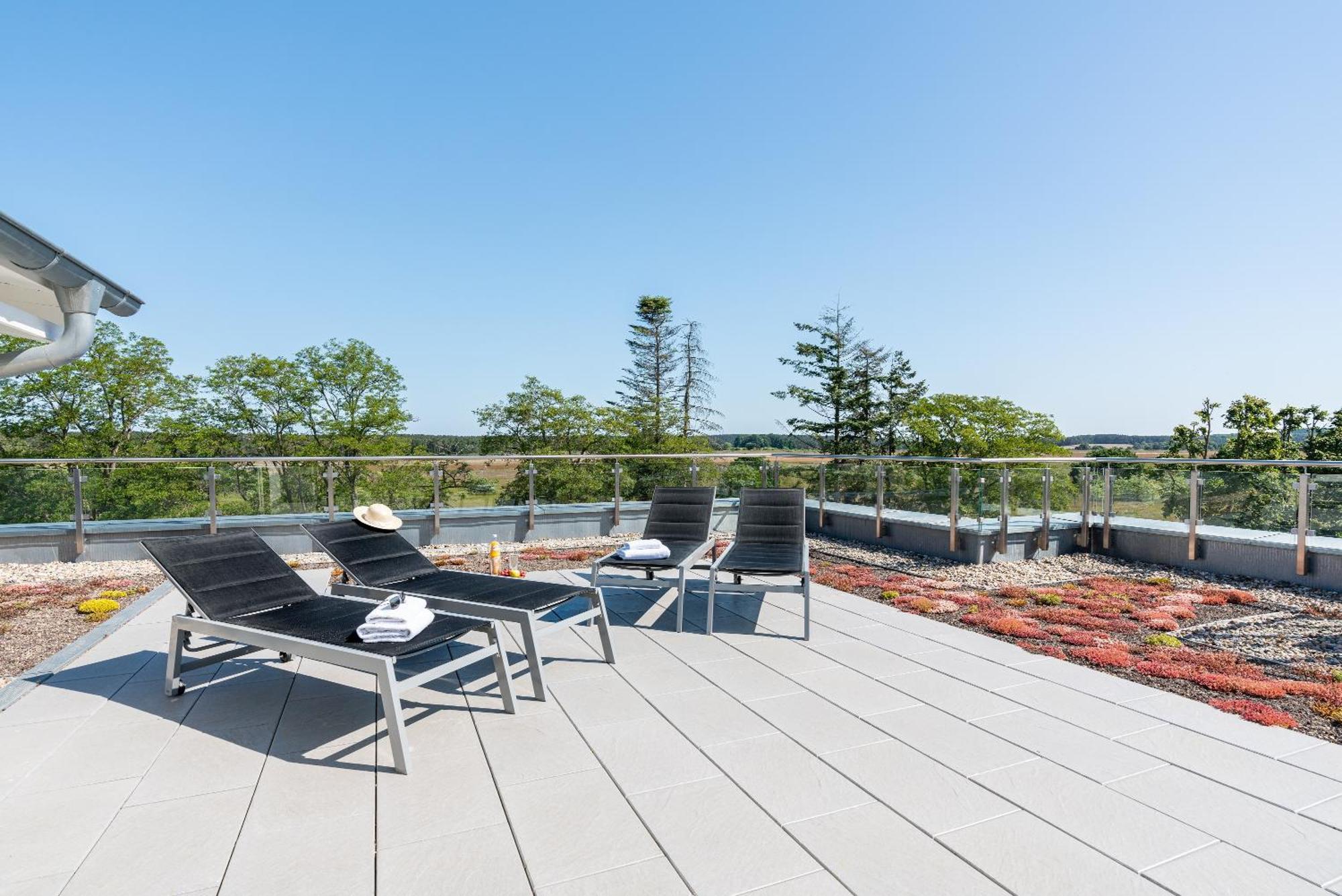 Terrassenwohnung "Haffgefluester" - Haffresidenz Garz  Exterior foto